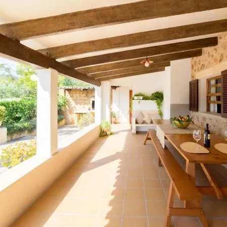 Villa Sleeps 6 With Pool Air Con And Wifi *