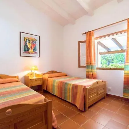 Sleeps 6 With Pool Air Con And Wifi Villa